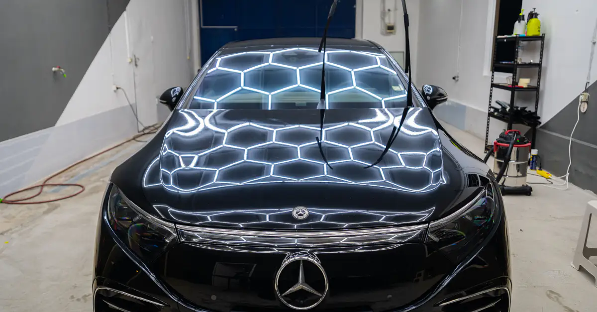 Мерцедес EQS